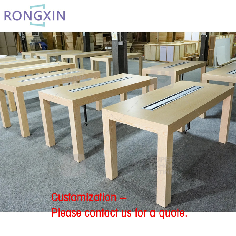 Laptop Accessories Table - Exhibidores Personalizados para Laptops, Mesas de
